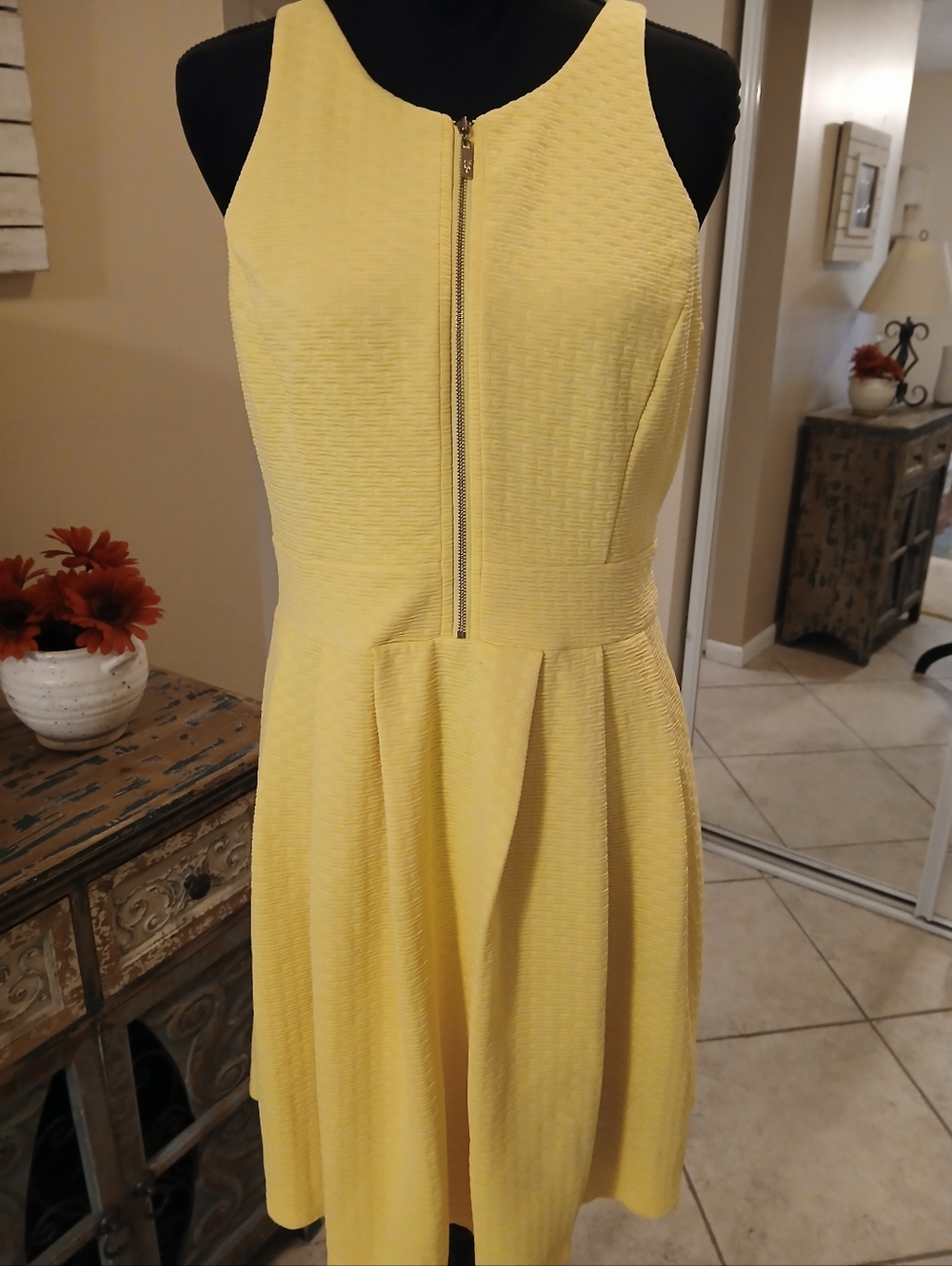 JESSICA SIMPSON DRESS, SIZE 10 - Picture 4 of 13